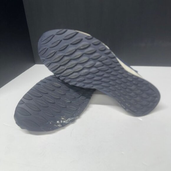 New Balance Arishi Men's Size 10 - Picture 2 of 13